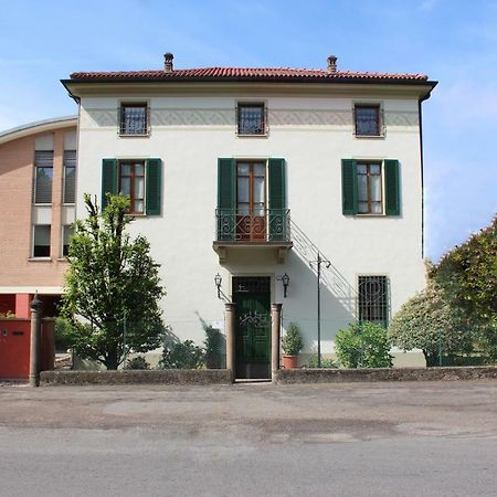 La Sosta Fuori Stazione Panzió Brescello Kültér fotó